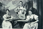 1939-00-00 - Geschwister Buchberger singen beim 
