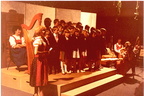 1979-05-12 - Muttertagsfeier des Schülerchores in neuer Tracht