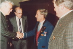 1988-05-27 - Ehrenzeichen für Kapellmeister und Obmann der BMK.Ellmau