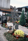 1998-11-00 - Allerheiligen im Friedhof